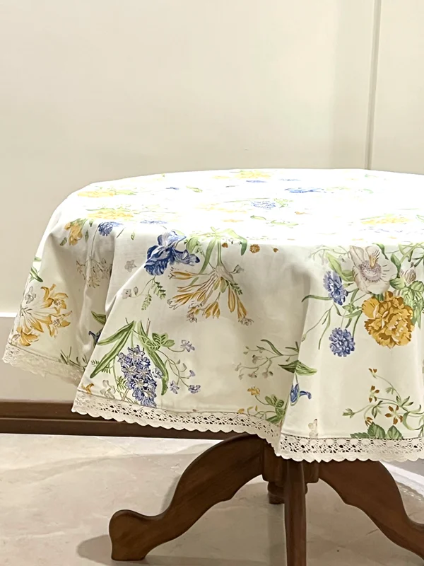 رومیزی طرح گلهای وحشی (میز دایره)