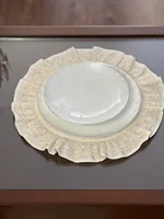 زیر بشقابی دورچین